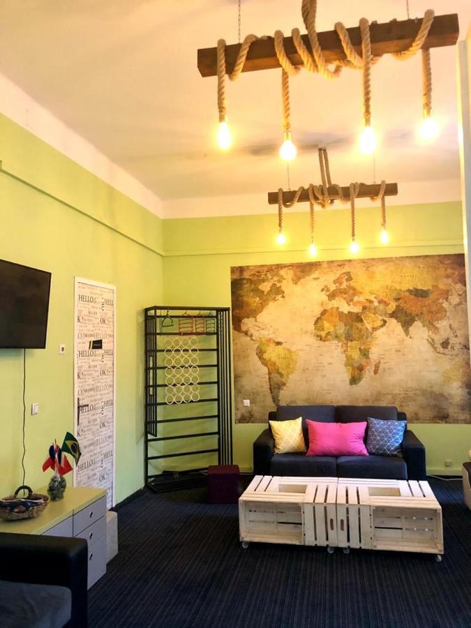 Spacious Tuzlaks Apartments Sarajevo Ferhadija Eksteriør billede