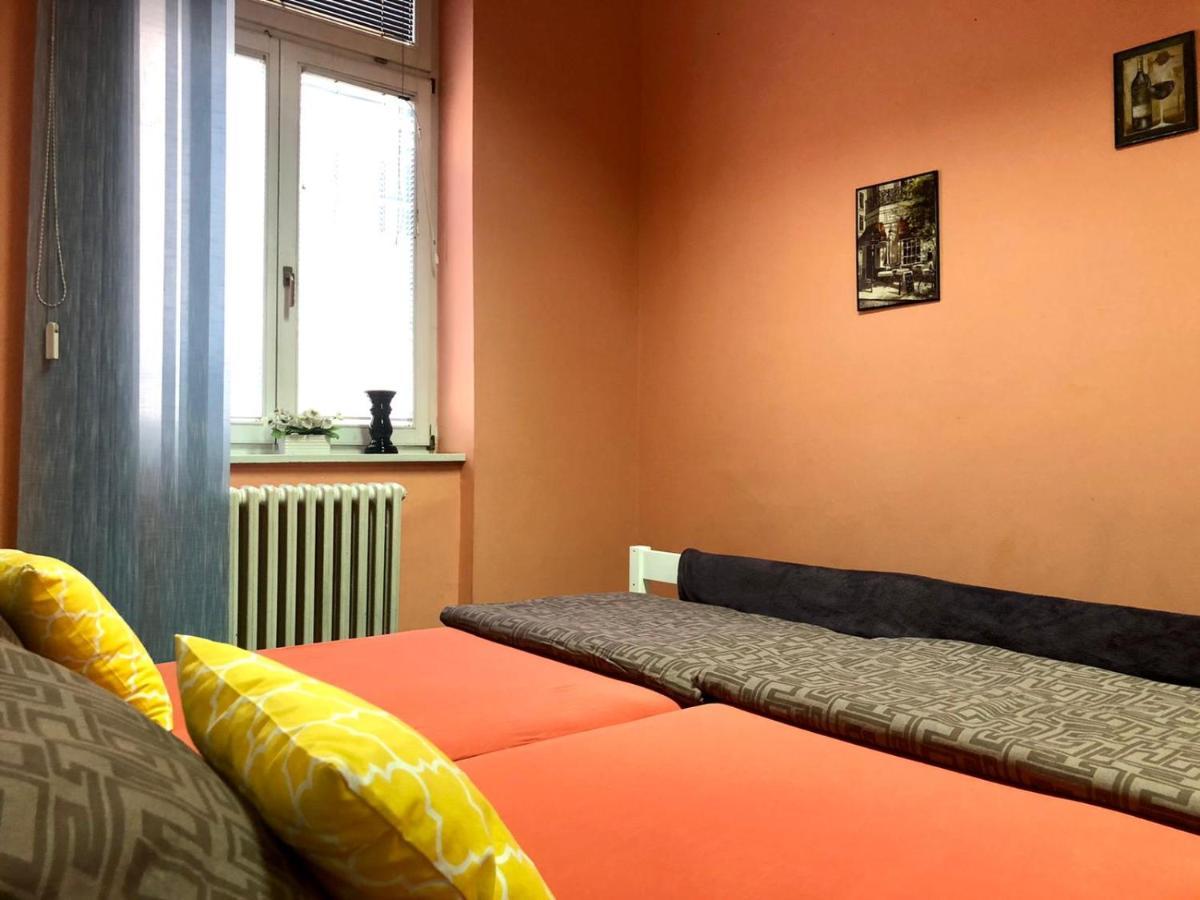 Spacious Tuzlaks Apartments Sarajevo Ferhadija Eksteriør billede